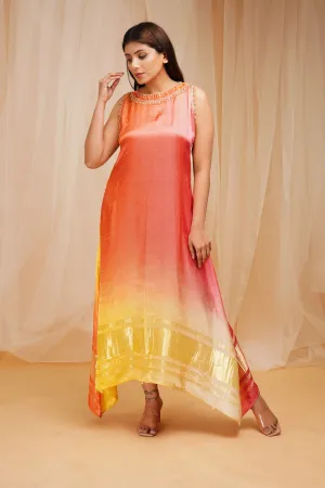 4D Dyeing of Pale Yellow & Reddish Orange Model Satin Silk Kaftaan
