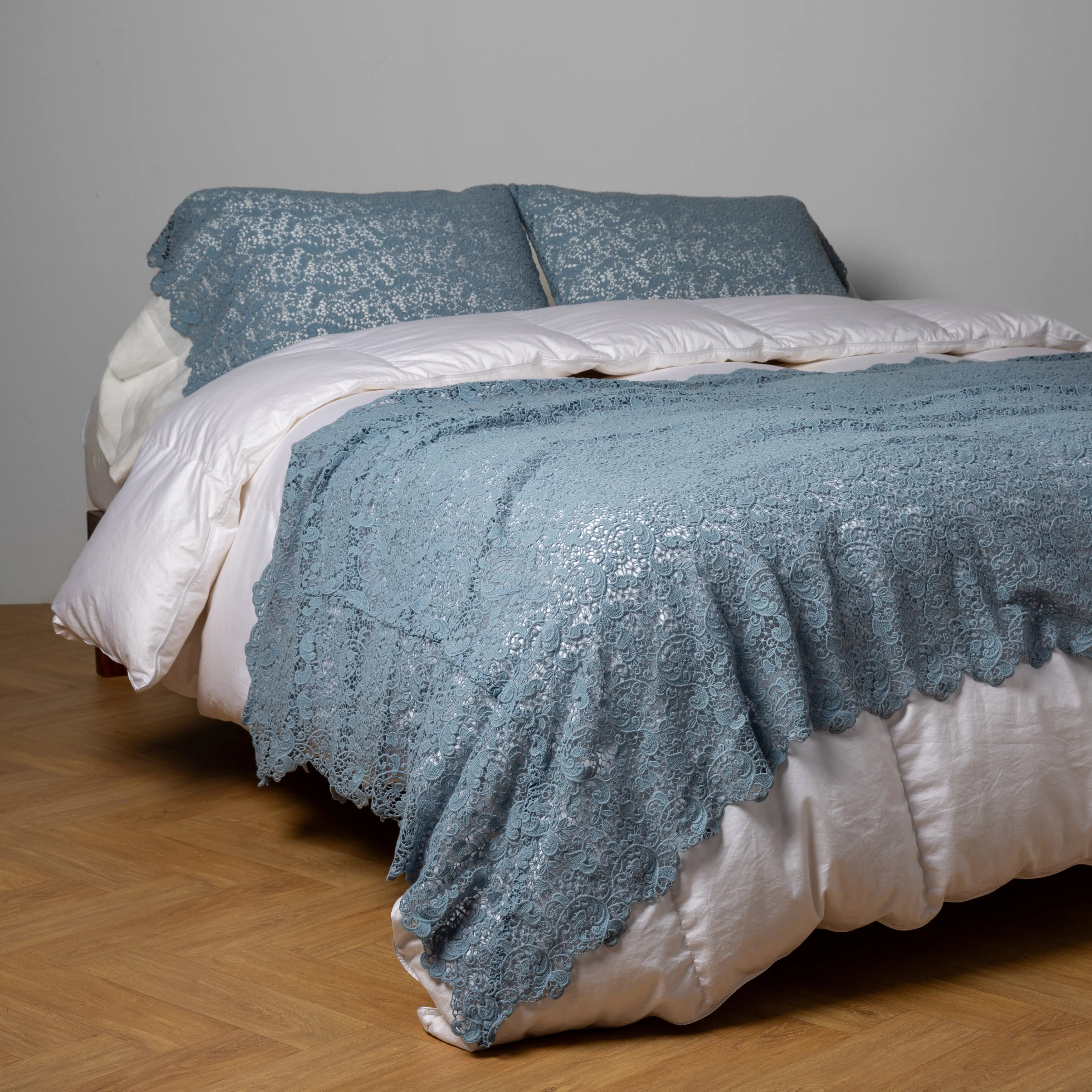 Allora Lace Pillowcase (Single)