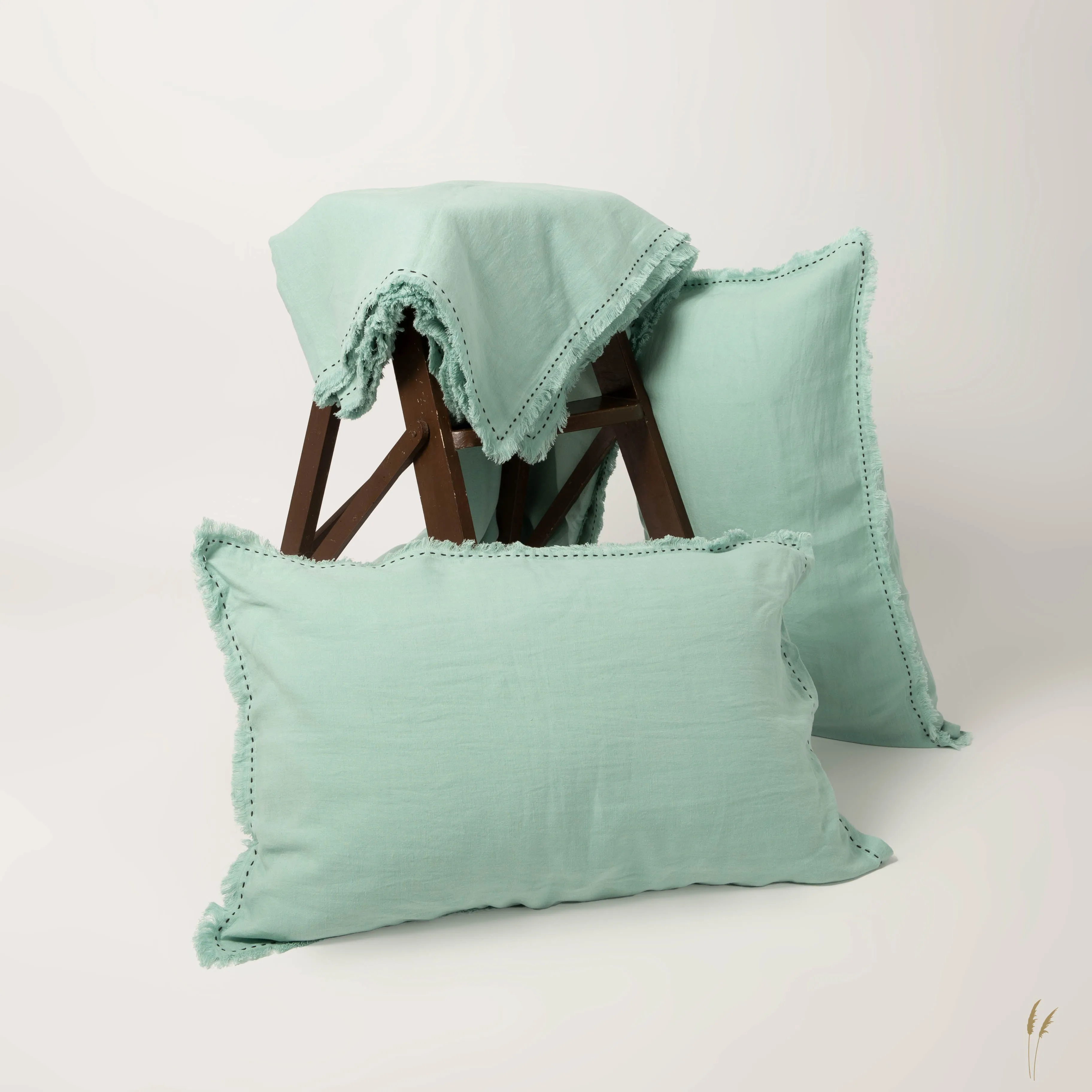 Aqua Indulgence Linen Duvet Set