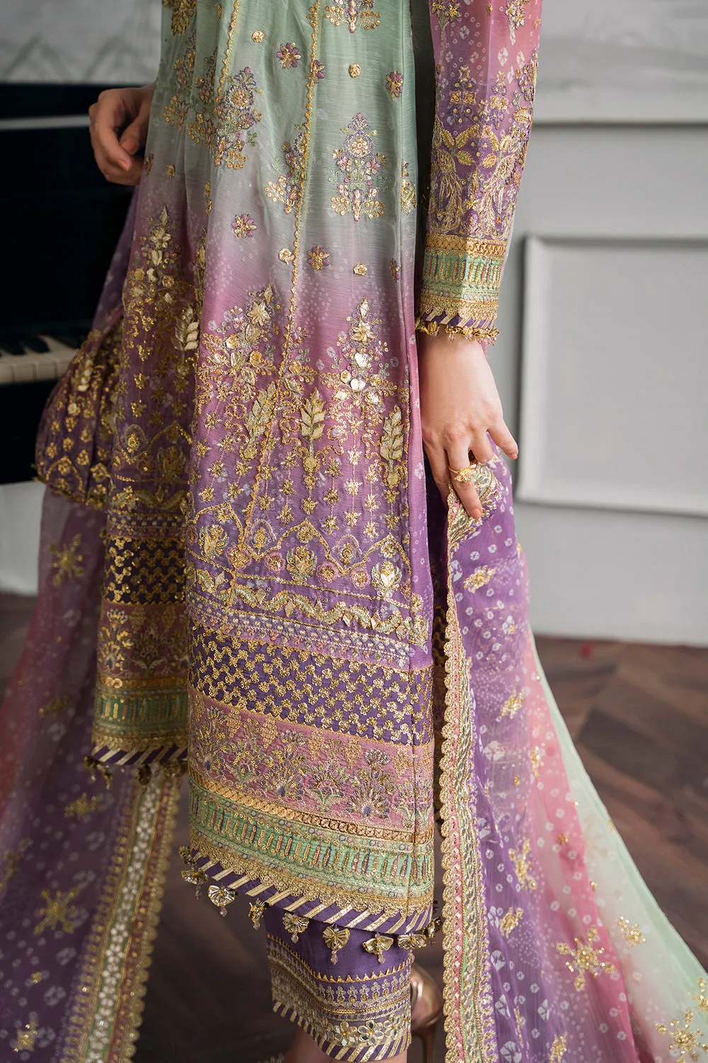 BAROQUE | Chantelle 2024 - EMBROIDERED CHIFFON CH12-08