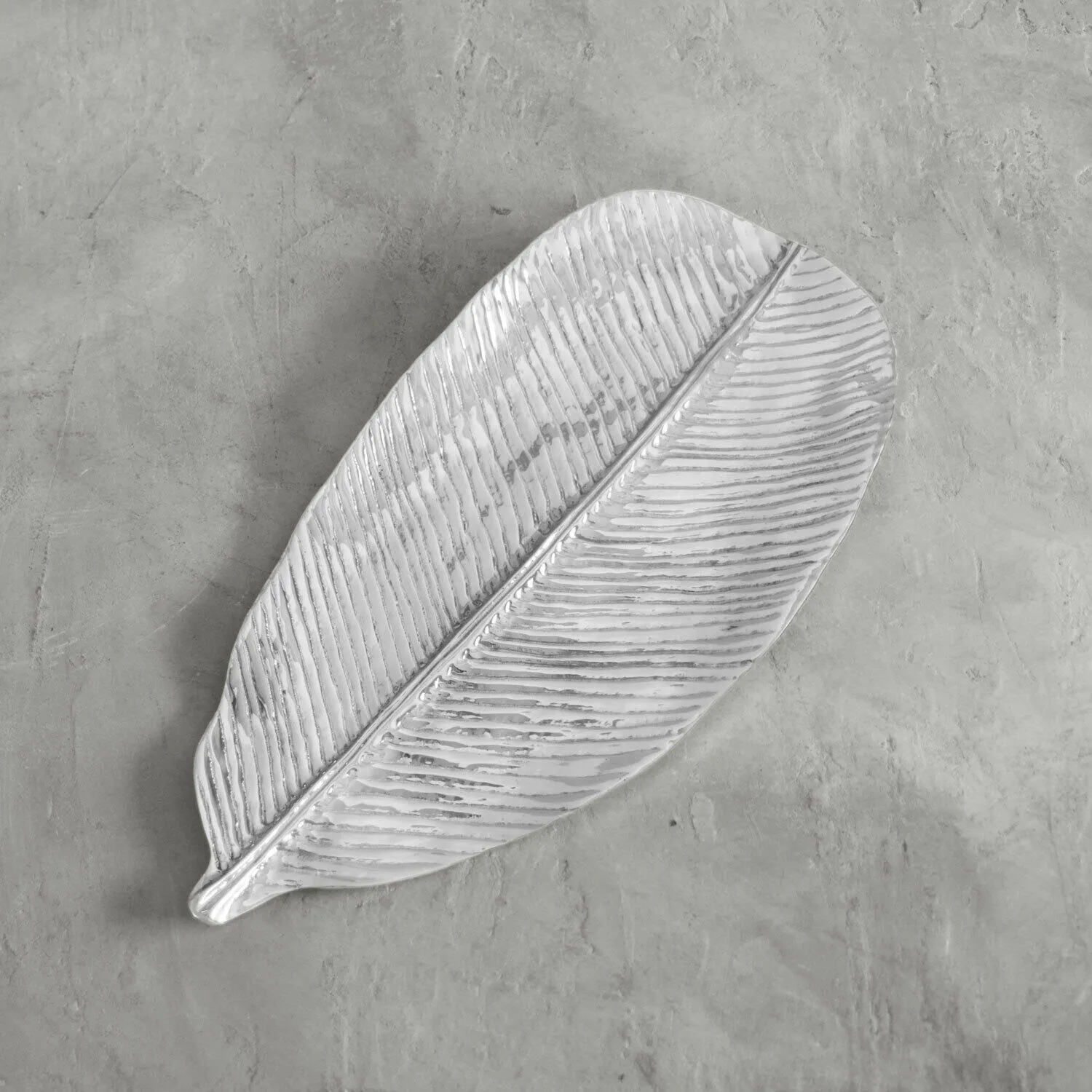 Beatriz Ball Garden Jungle Leaf Large Platter
