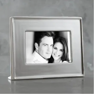 Beatriz Ball Jason 4x6 Frame