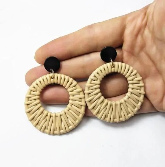 Bijoux Resin Woven Motif Earrings – Maestro Hennessy ®