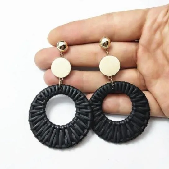 Bijoux Resin Woven Motif Earrings – Maestro Hennessy ®