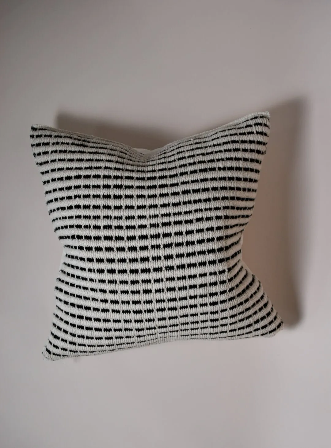 Black Honeycomb Wool Pillow (Reversible)