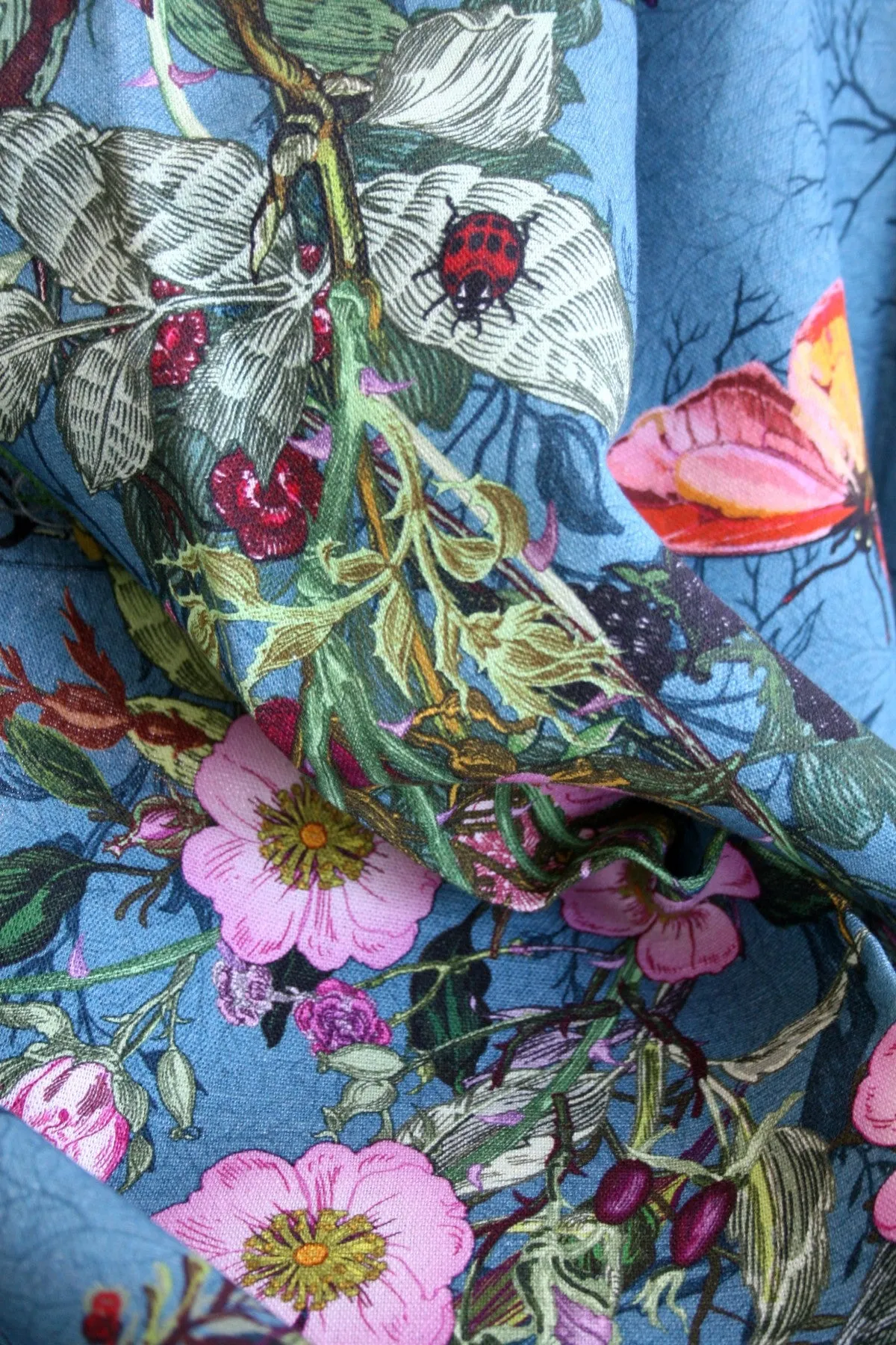 bloomsbury garden fabric