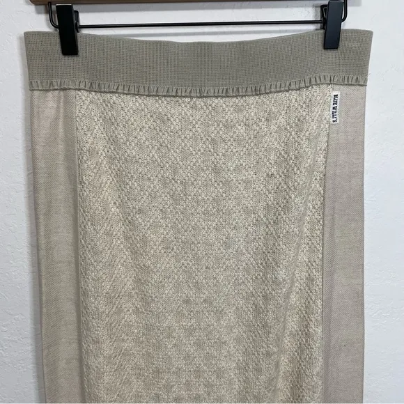 Blue Willi’s Linen Blend Maxi Skirt