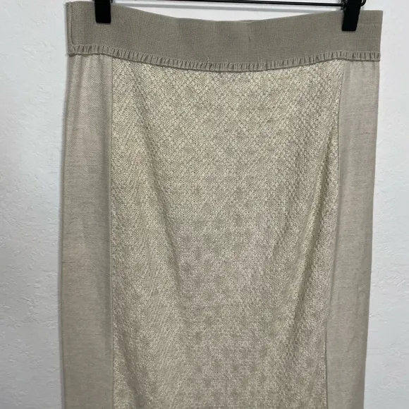 Blue Willi’s Linen Blend Maxi Skirt
