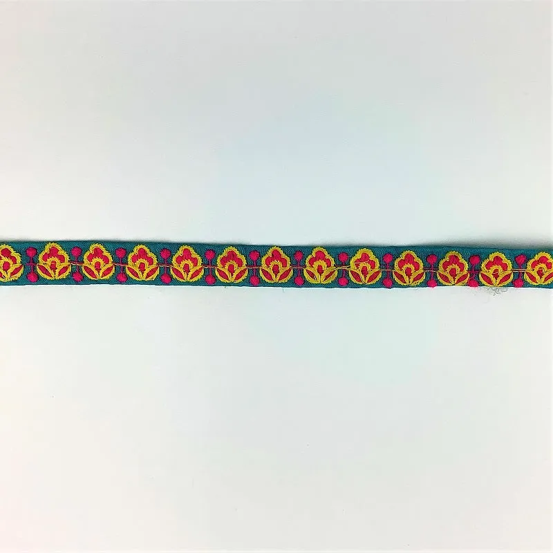 Bright Indian embroidered saree border - Banarasi border
