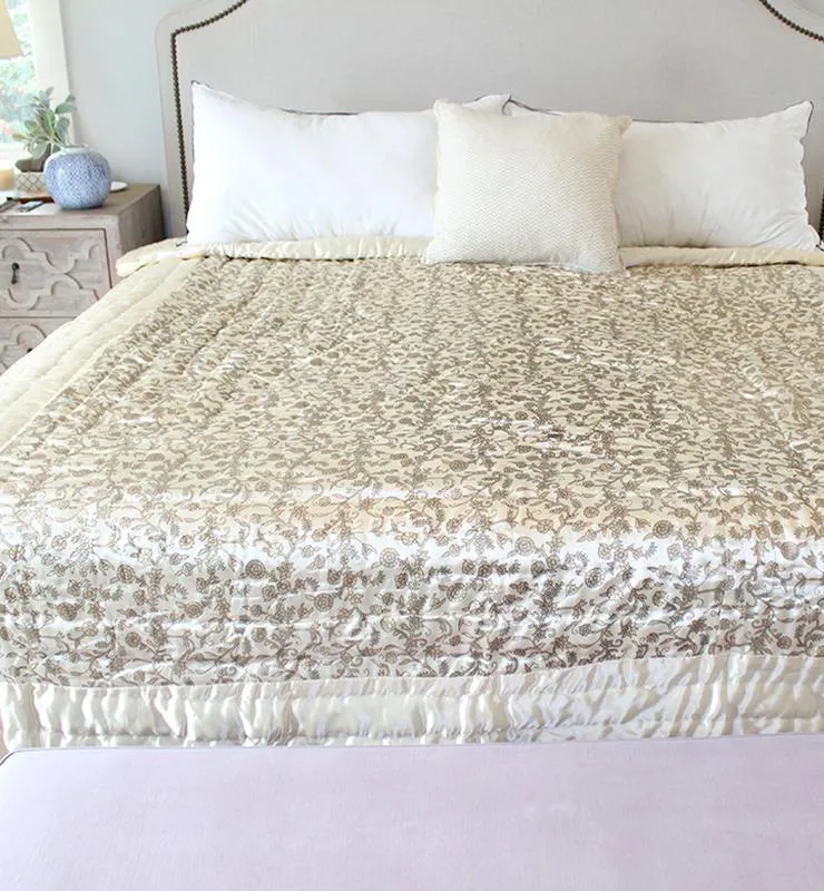Chintz Pattern Floral Quilt