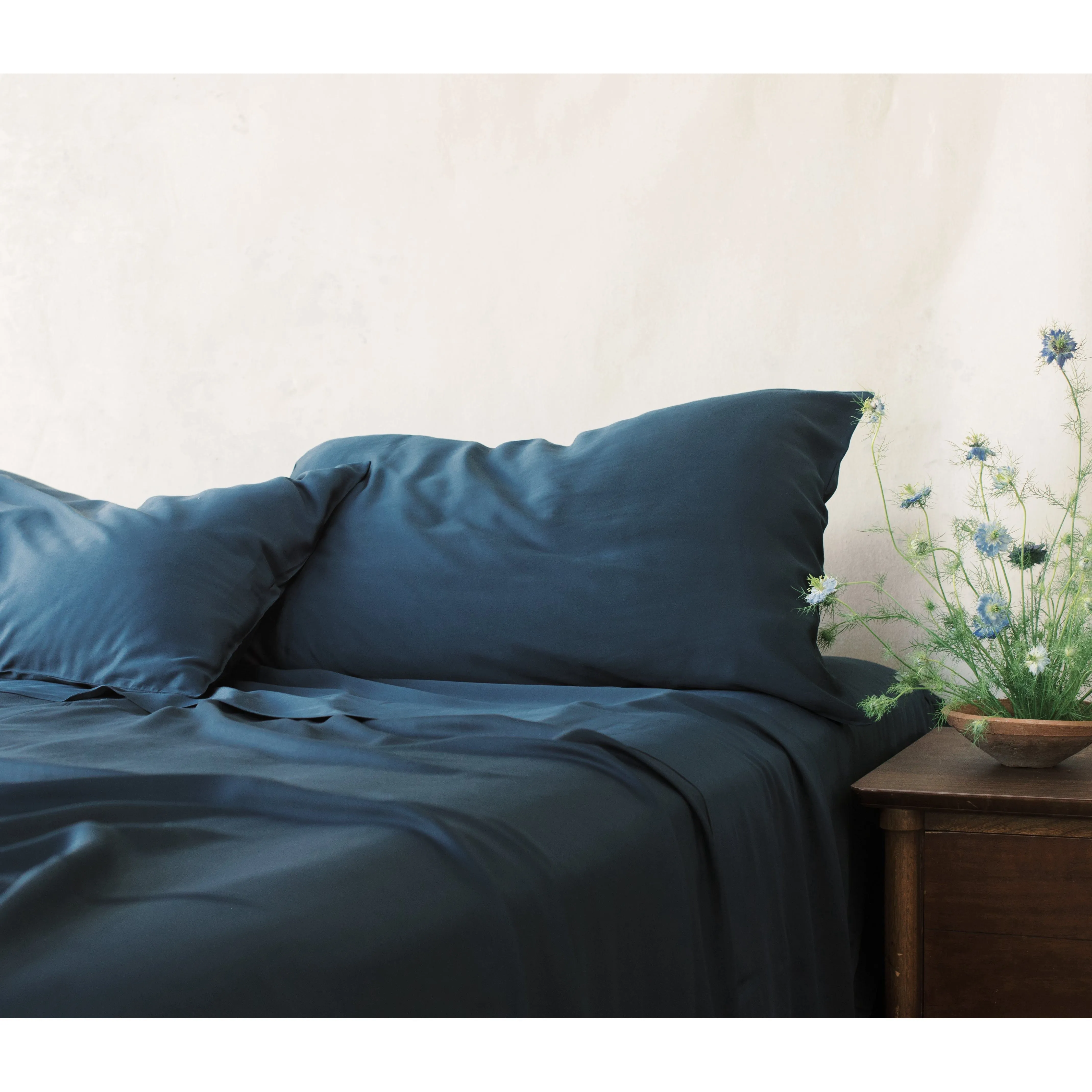 Cozy Earth Bamboo Set of 2 Pillowcases Available in Standard and King Sizes