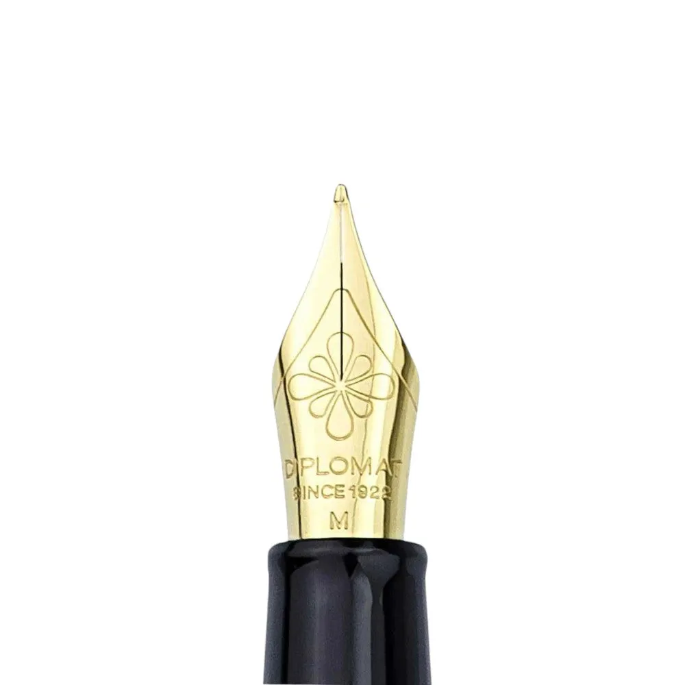 Diplomat Traveller Fountain Pen - Medium Nib - Choose Finish