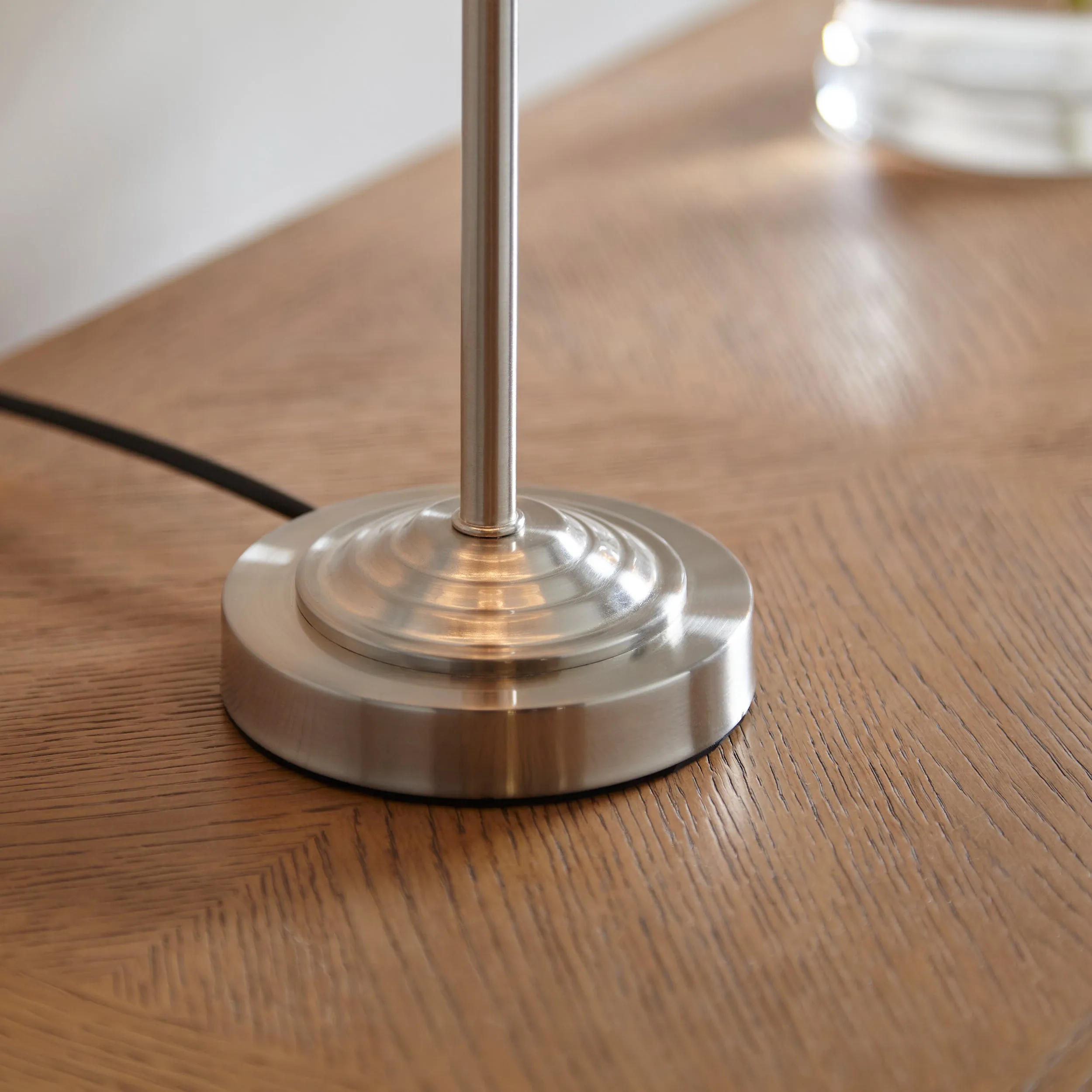 Endon 100646 Highclere 1lt Table Brushed chrome plate & natural linen 7W LED E14 (Required)