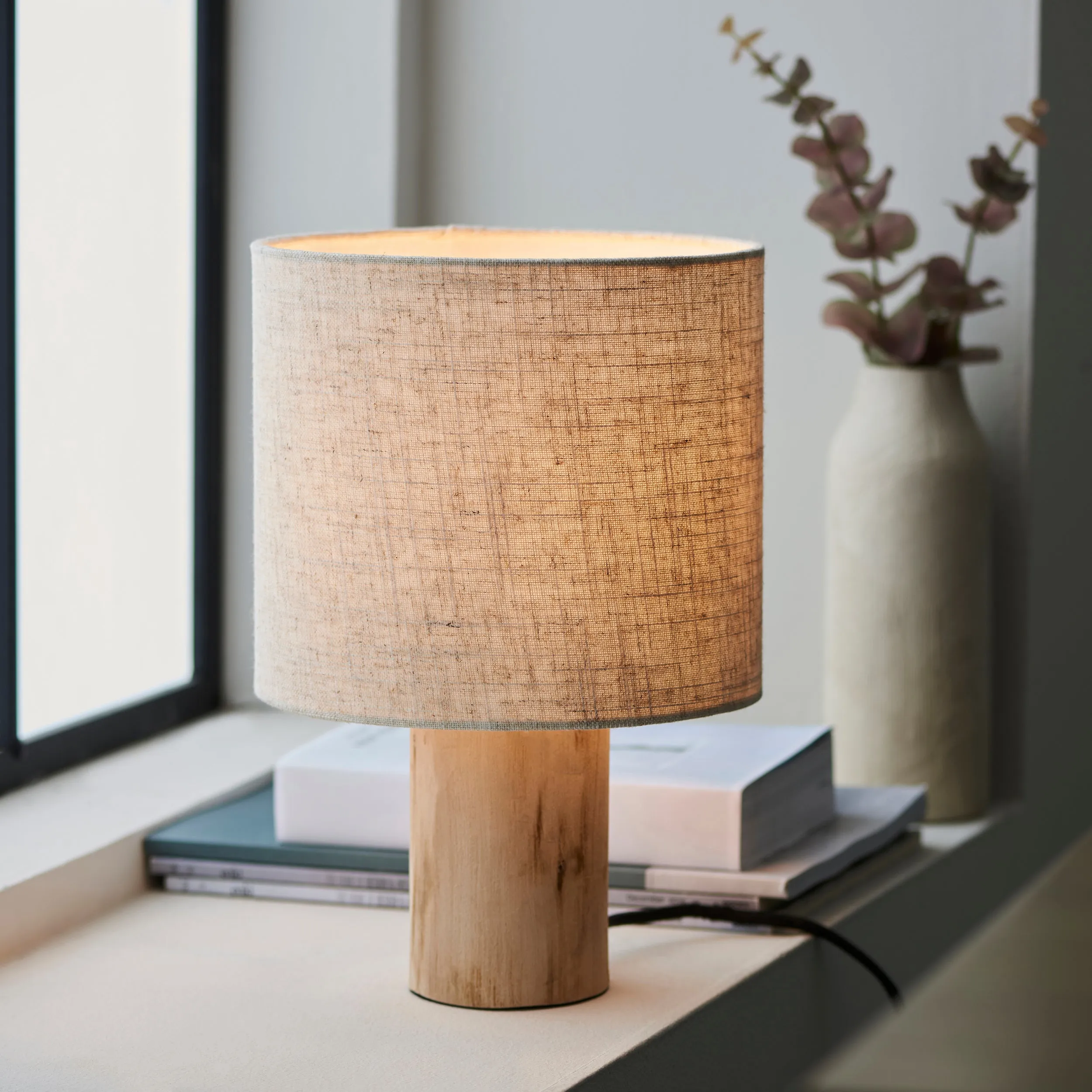 Endon 101680 Durban 1lt Table Natural eucalyptus wood & natural linen 10W LED E27 (Required)