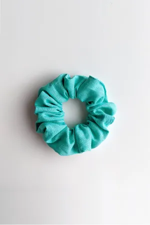 First Campaign SS20 Linen Scrunchie (Spearmint)