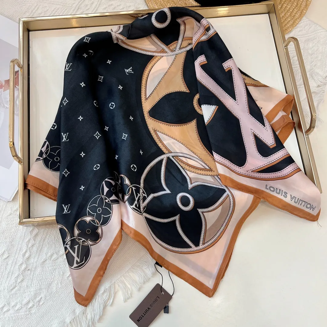 four-leaf clover new silk satin small square scarf