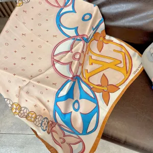 four-leaf clover new silk satin small square scarf
