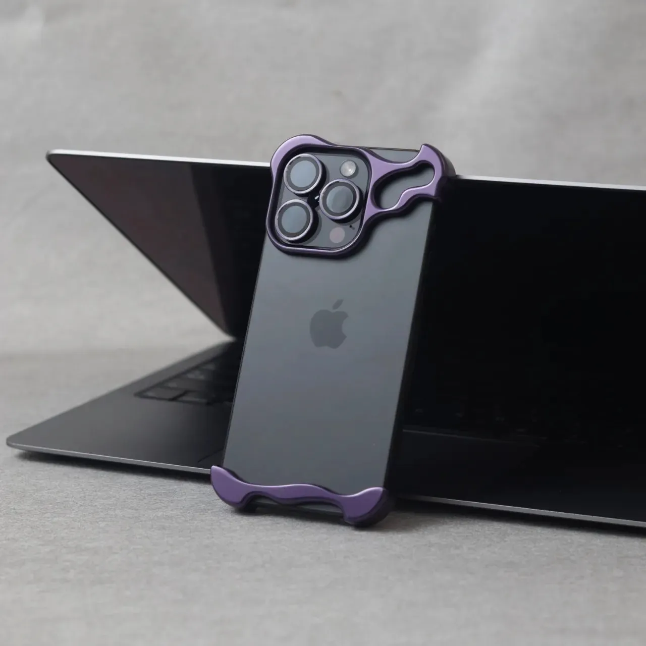 Frameless Aluminum Alloy Metal Corner Pad Case With Lens Protective Film For iPhone