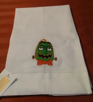 FRANKIE PUMPKIN LINEN GUEST TOWEL