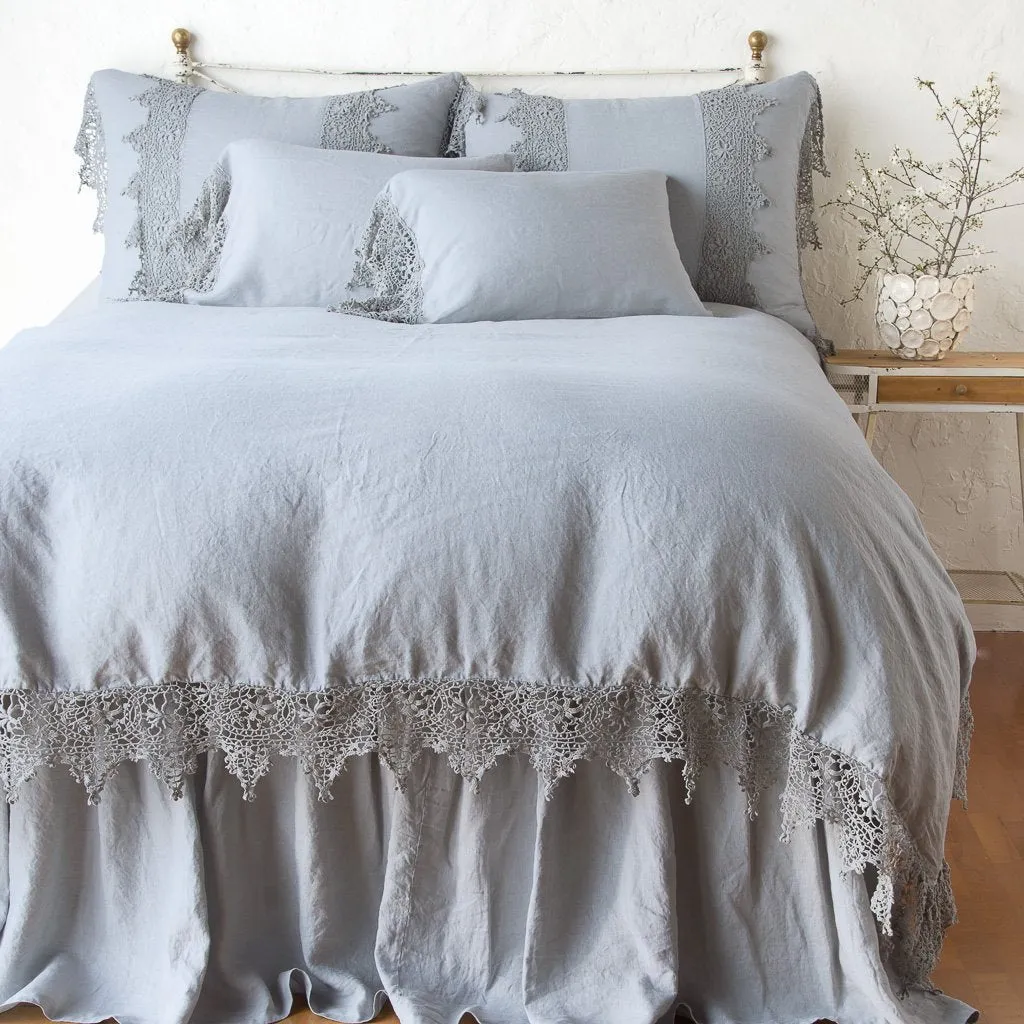 Frida Pillowcase (Single)