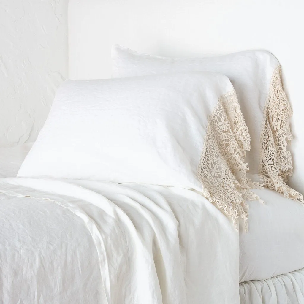 Frida Pillowcase (Single)