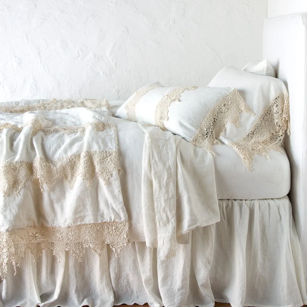 Frida Pillowcase (Single)