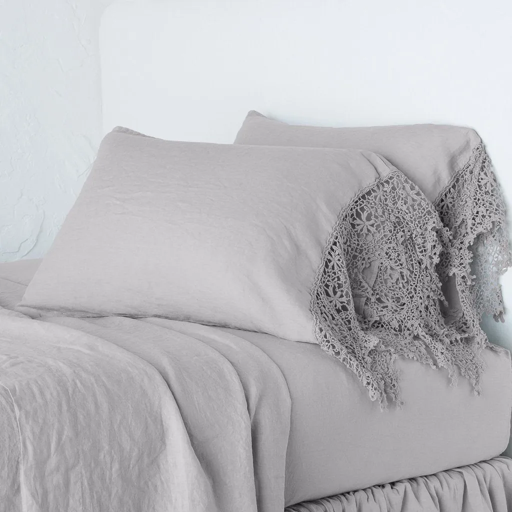 Frida Pillowcase (Single)