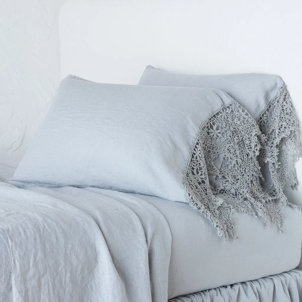 Frida Pillowcase (Single)