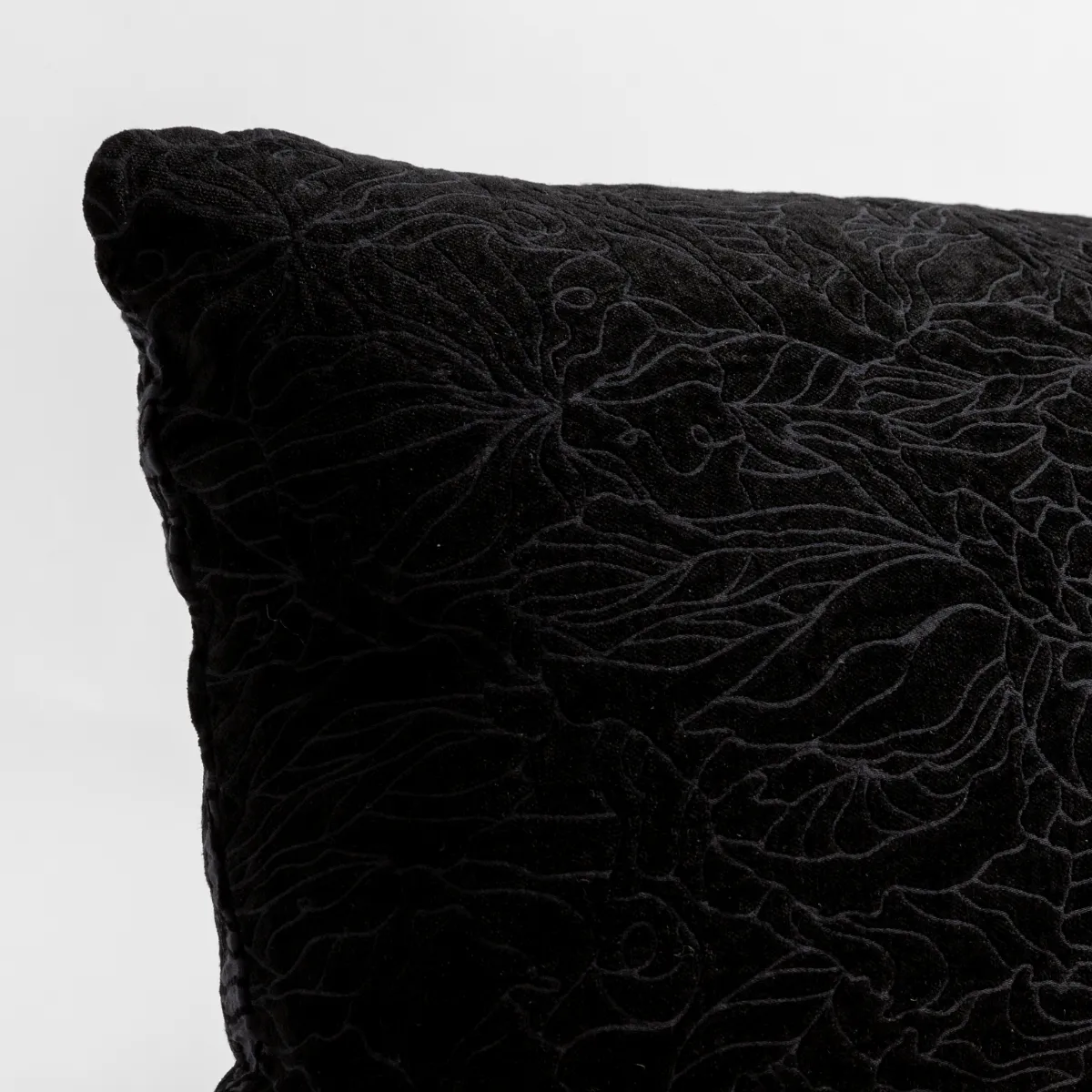 Georgia Throw Pillow