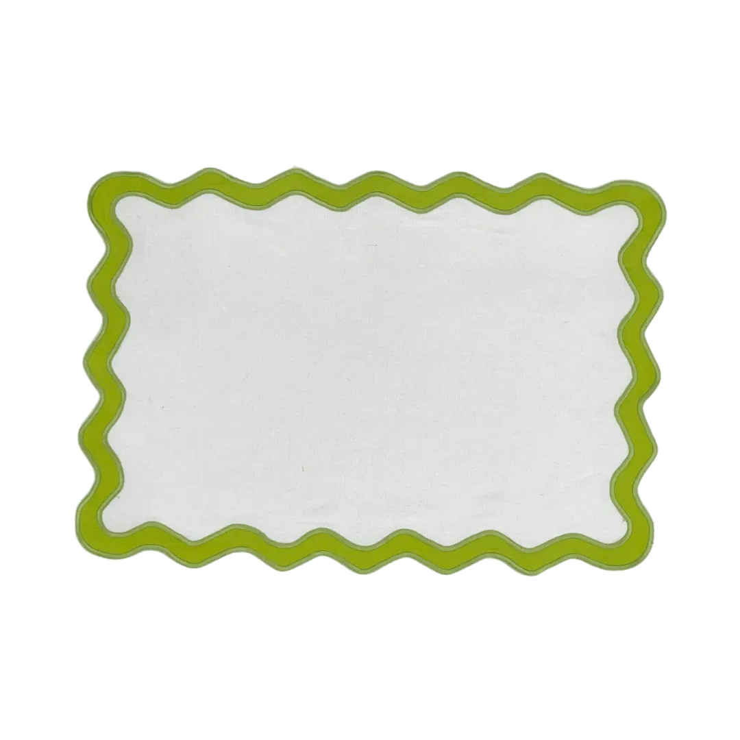 Green and White Scallop 100% Linen Placemat - Set of 4