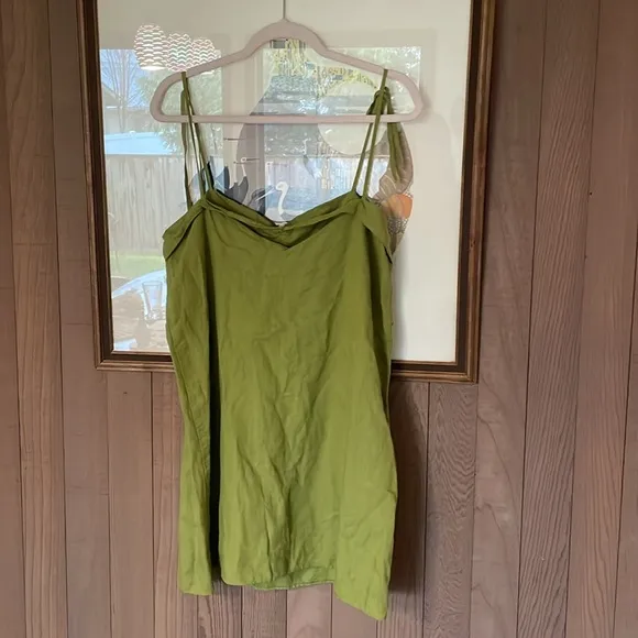 Green Linen Zara dress size Large
