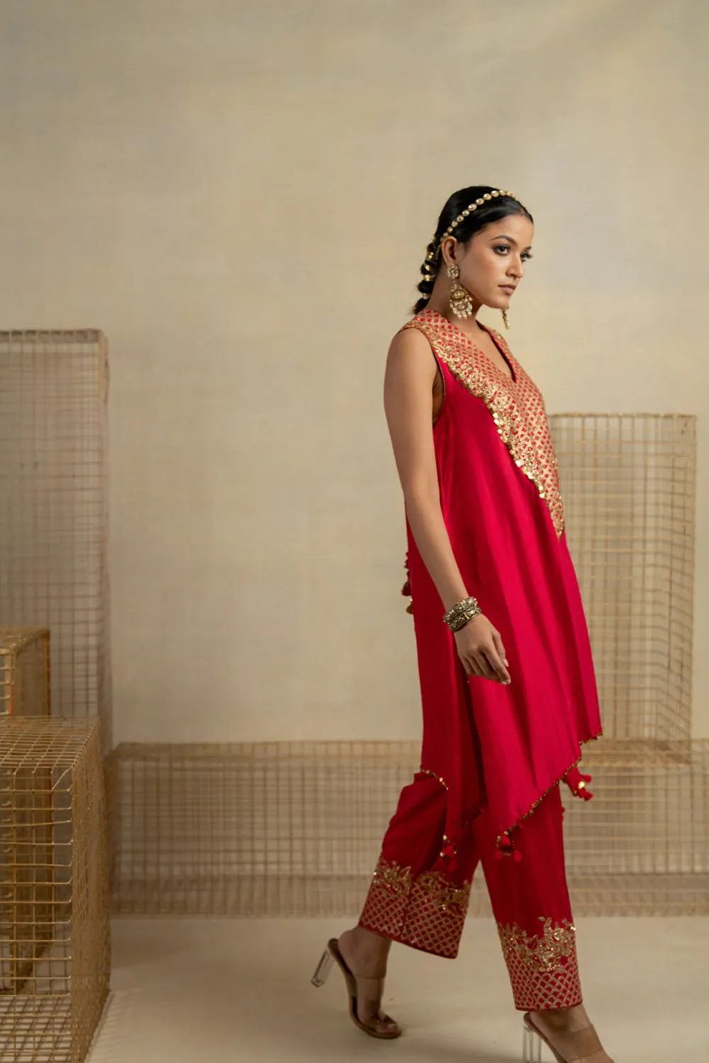 Gulal Embroidered Kurta With Pants