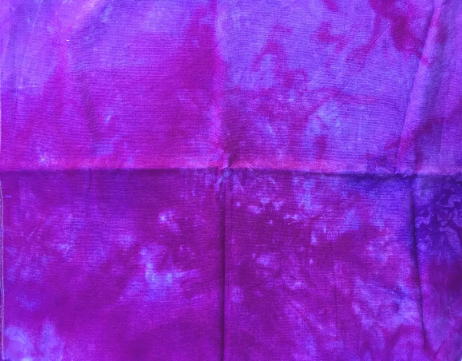 Hand dyed Linen 020