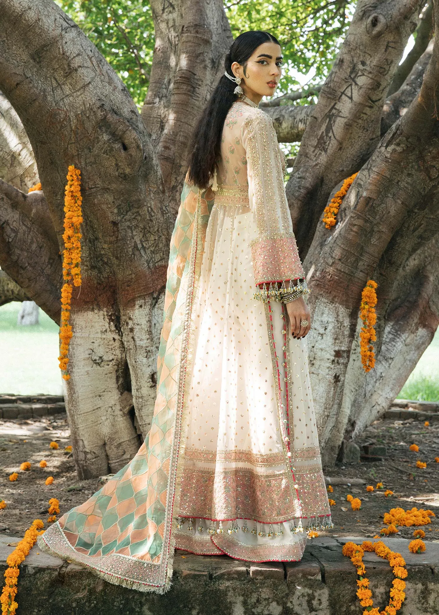 HUSSAIN REHAR - PAAR 2022 | Wedding Collection - Diya