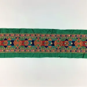Indian embroidered saree border - Banarasi border