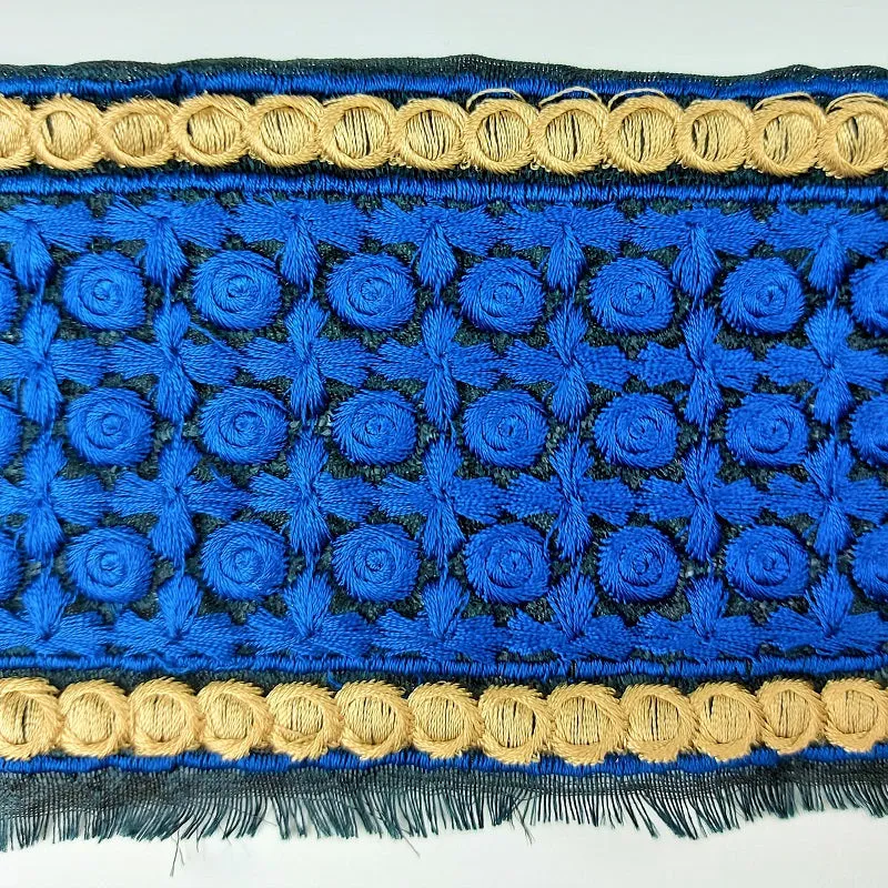 Indian embroidered saree border - Banarasi border