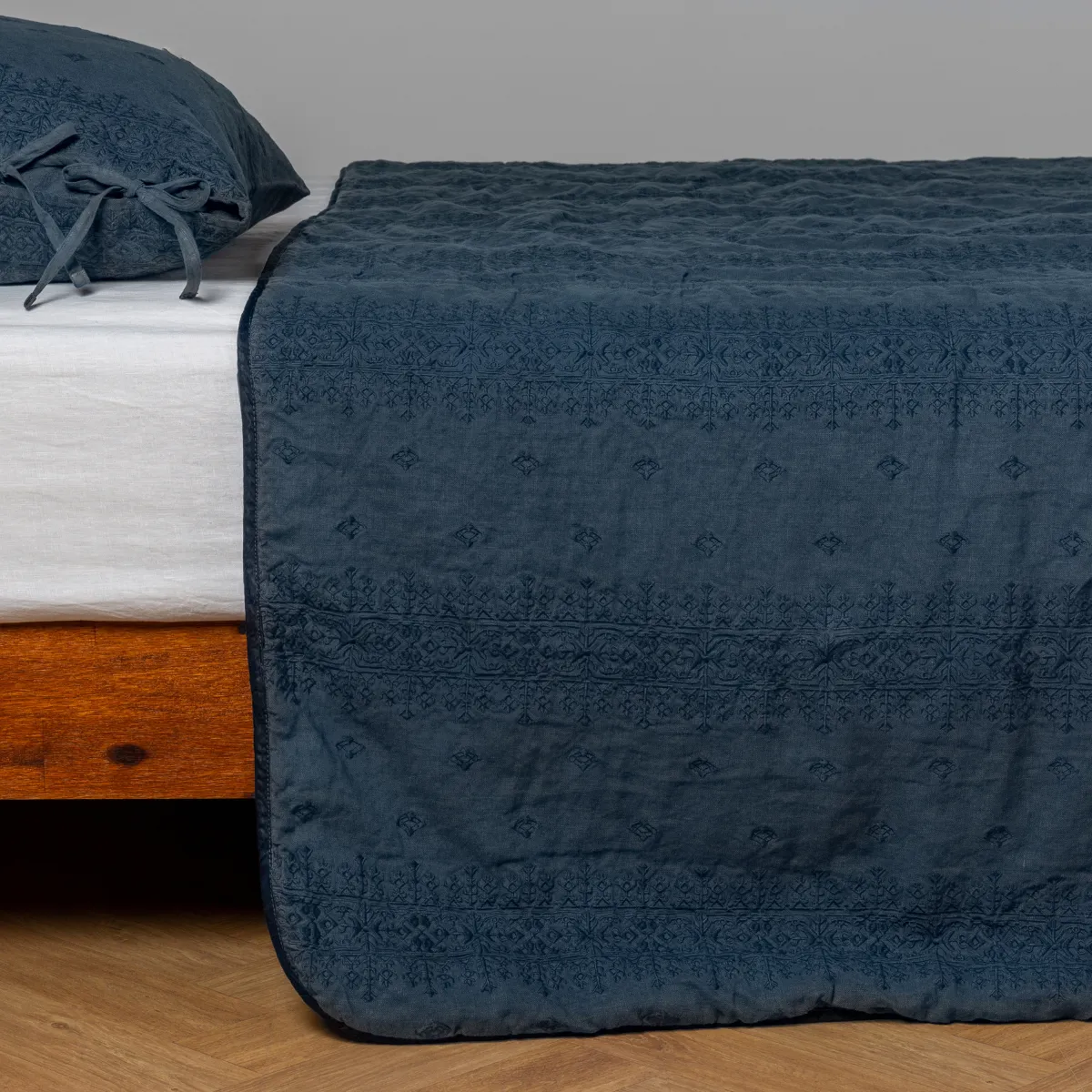 Ines Bedspread