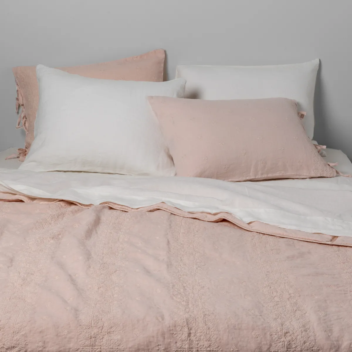 Ines Bedspread