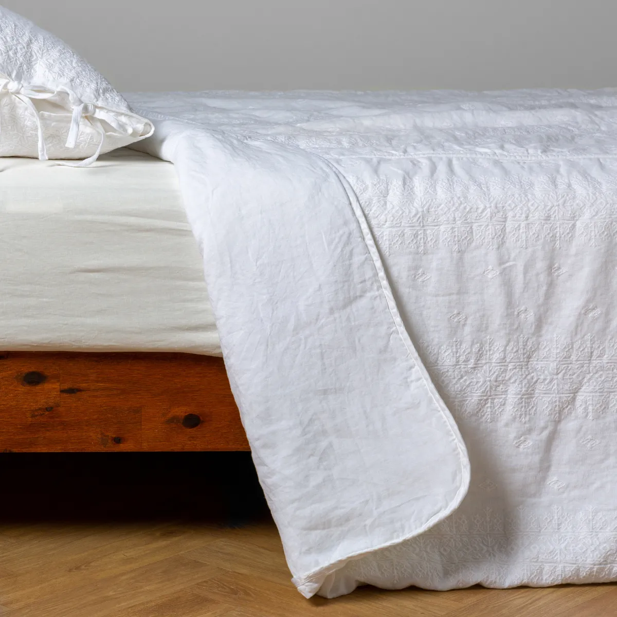 Ines Bedspread