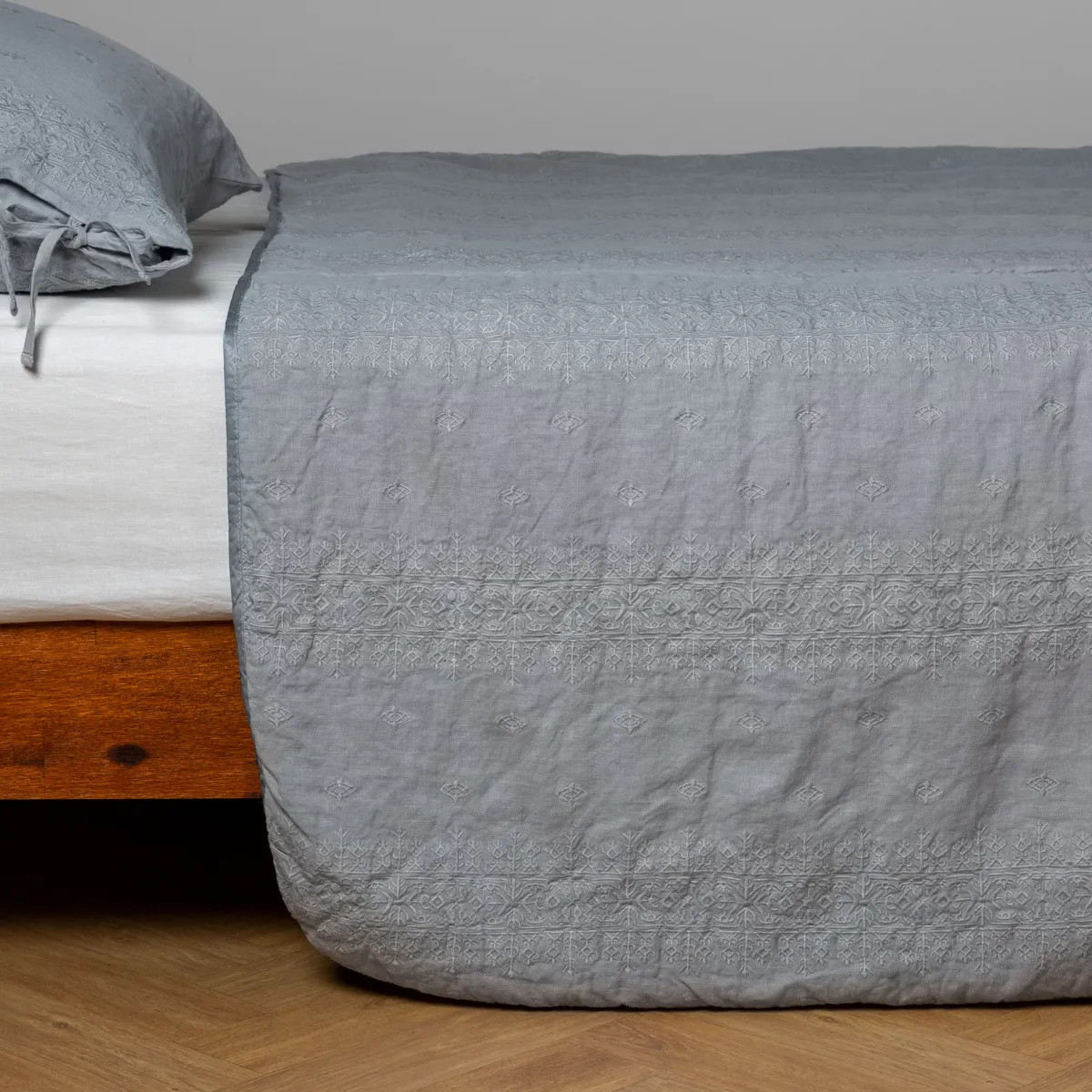 Ines Bedspread