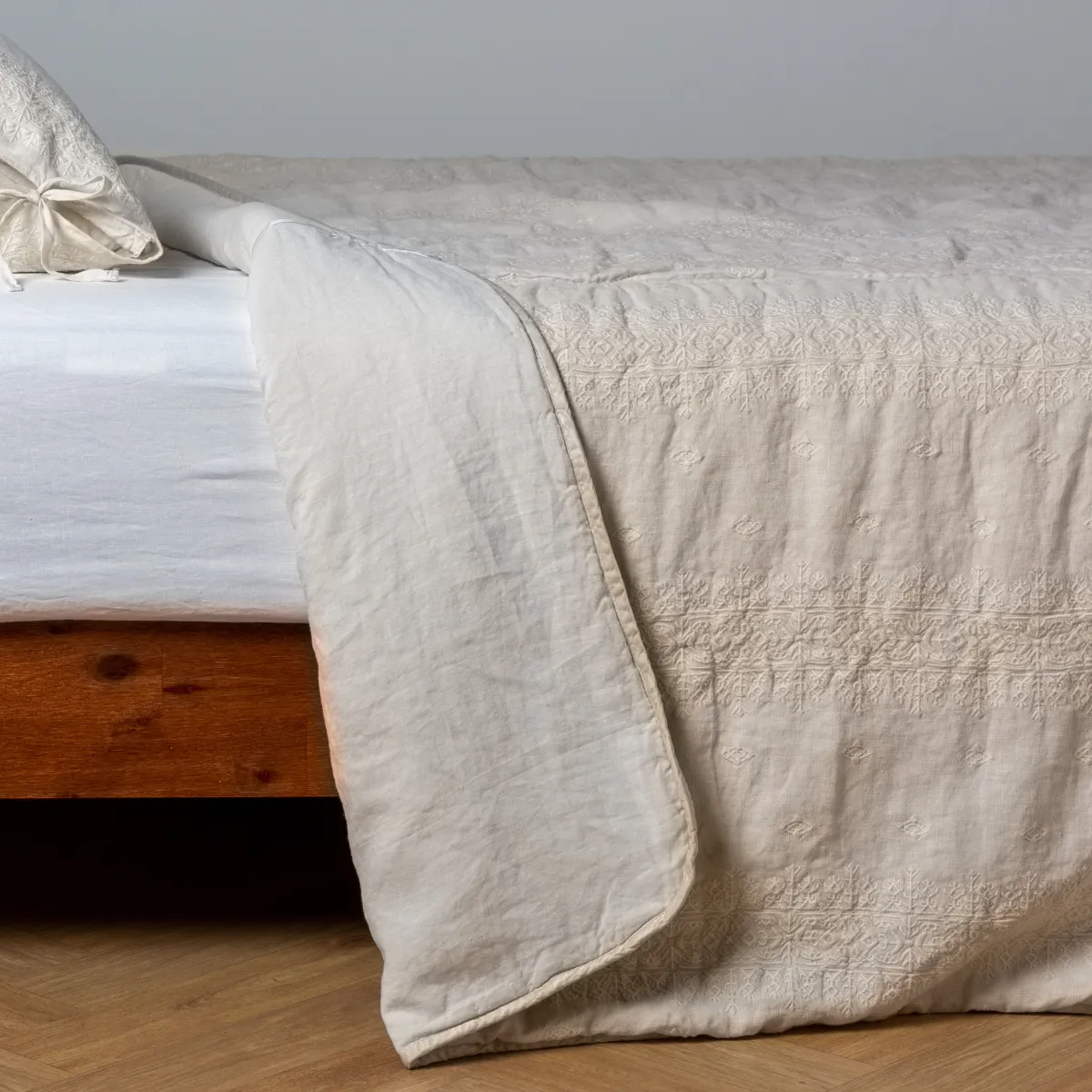 Ines Bedspread