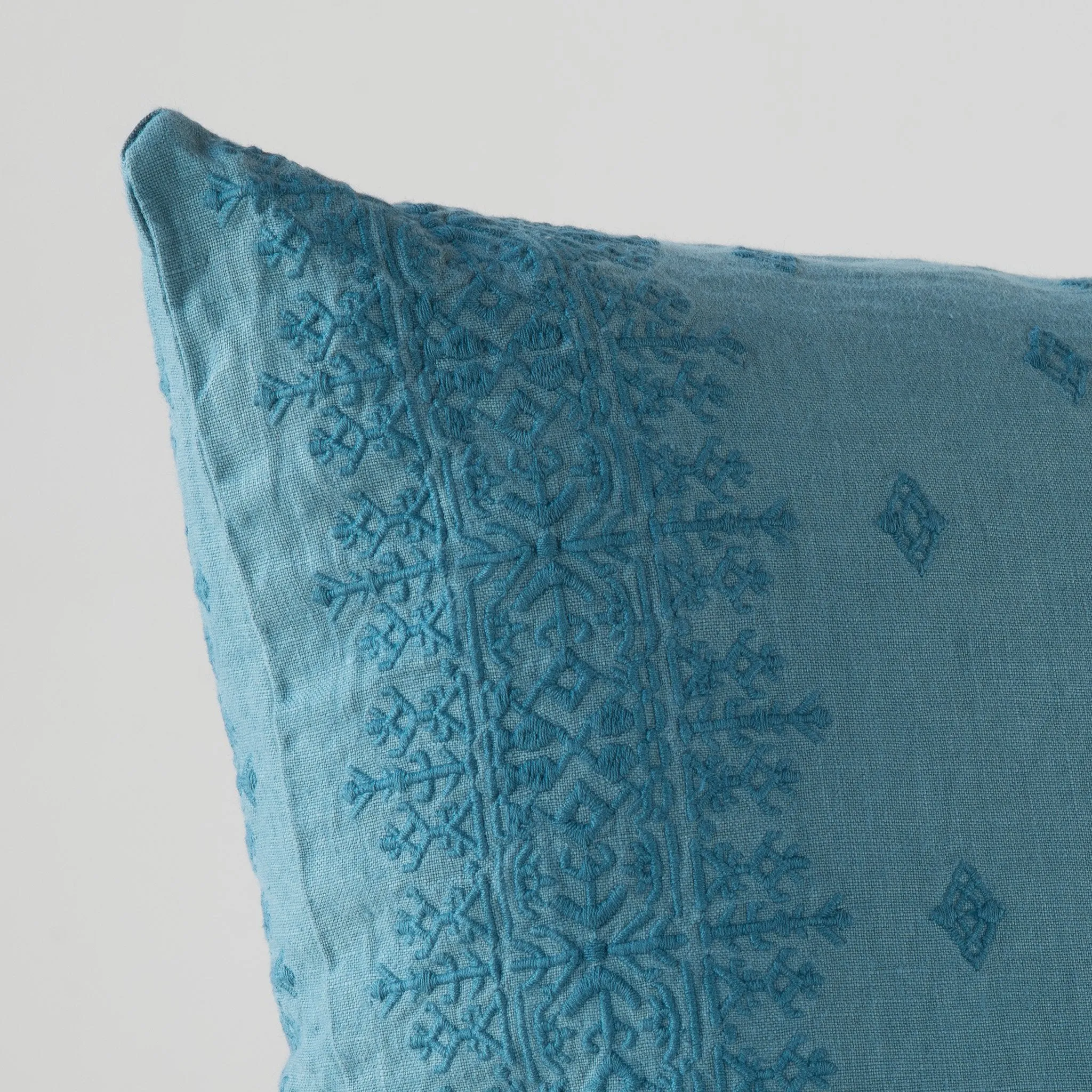 Ines Lumbar Throw Pillow