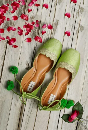 Jaan-e-mann Zari Embroidered Green Juttis