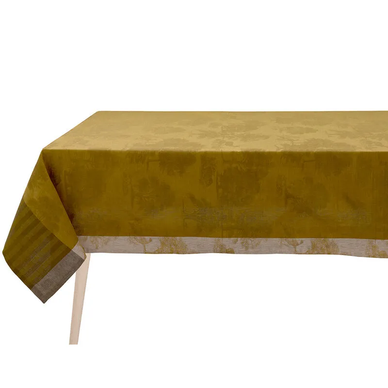 Jacquard Francais Souveraine European Linen Tablecloth