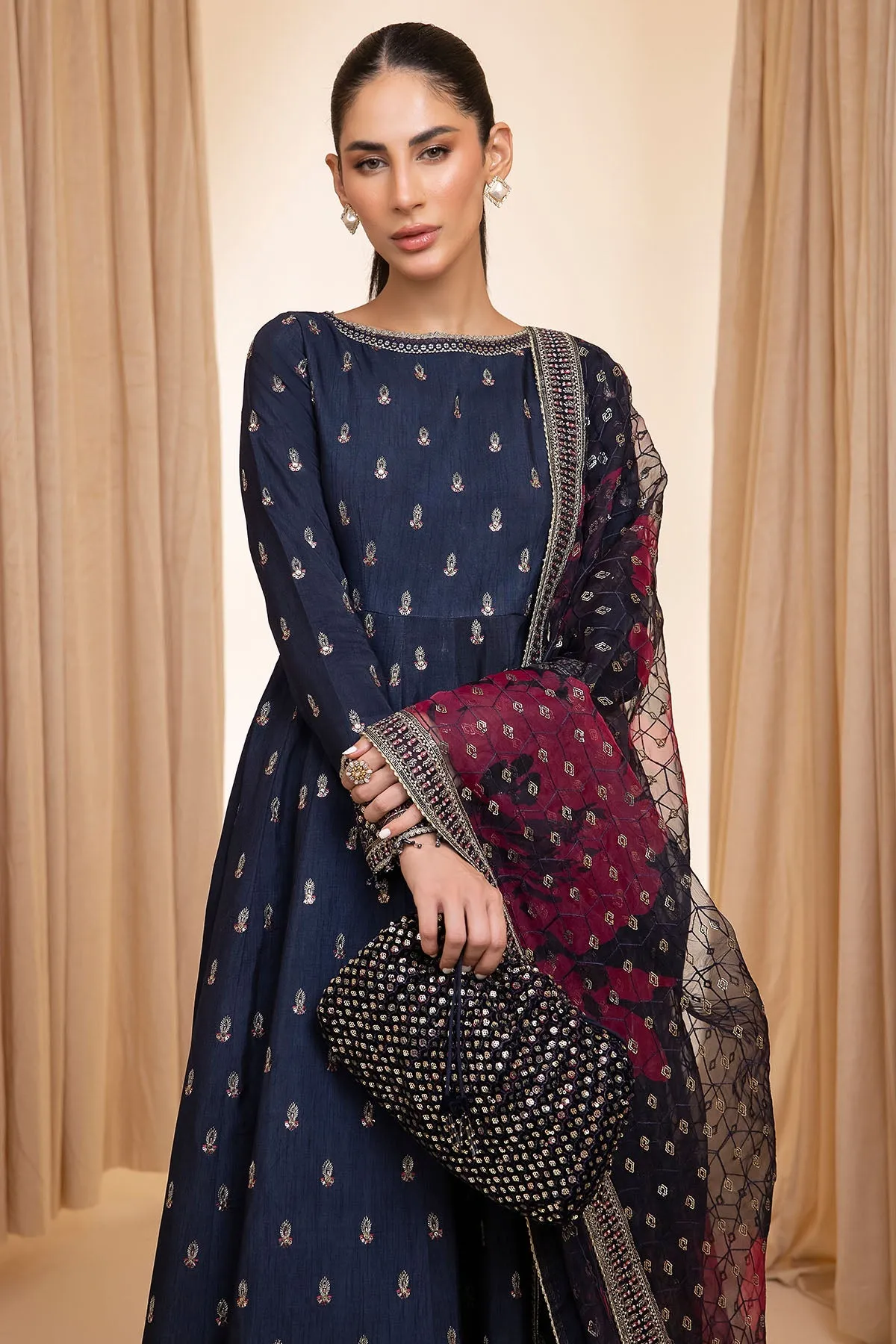 JAZMIN | FORMALS '23 | EMBROIDERED RAW SILK UR-7005