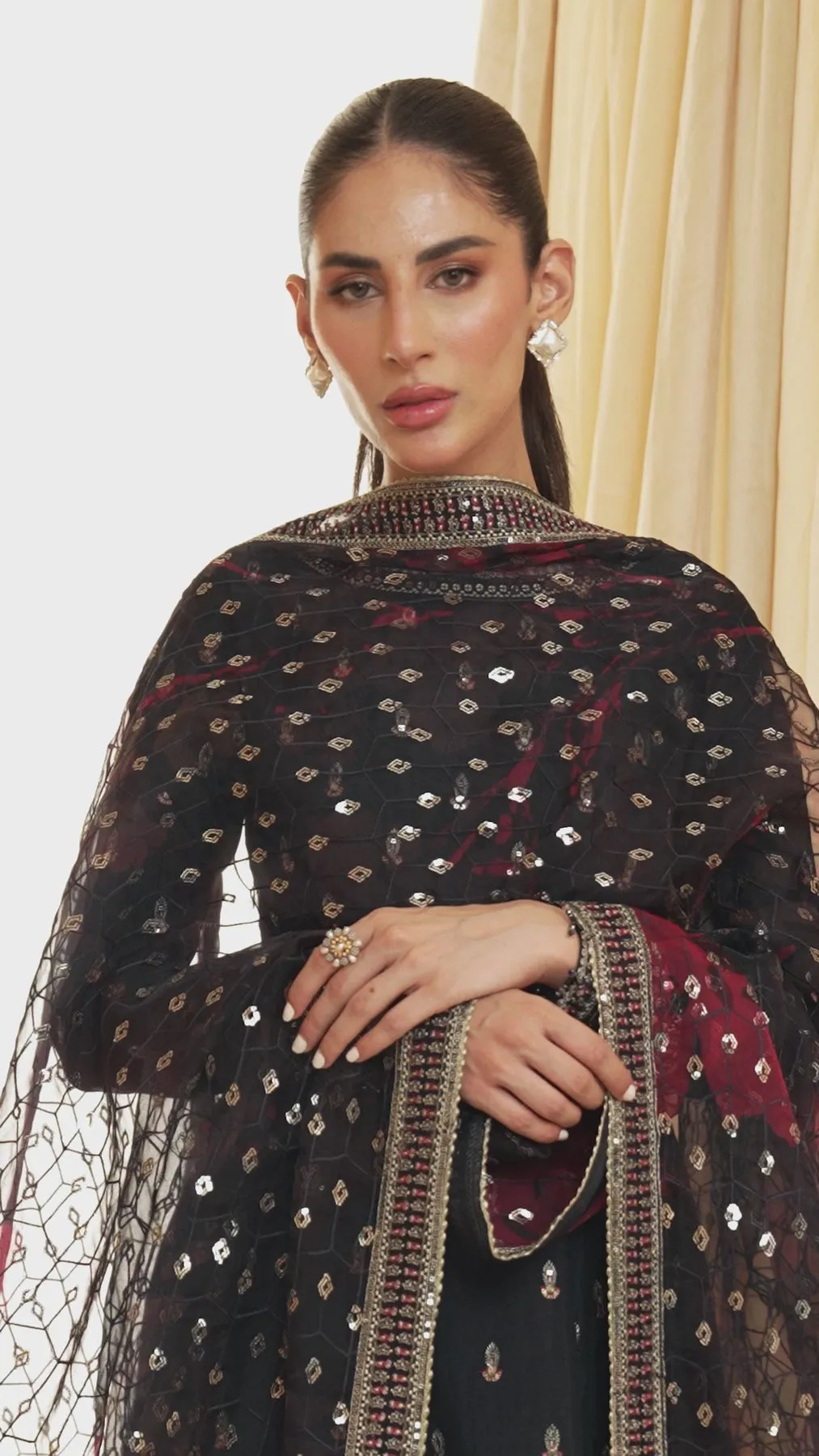 JAZMIN | FORMALS '23 | EMBROIDERED RAW SILK UR-7005