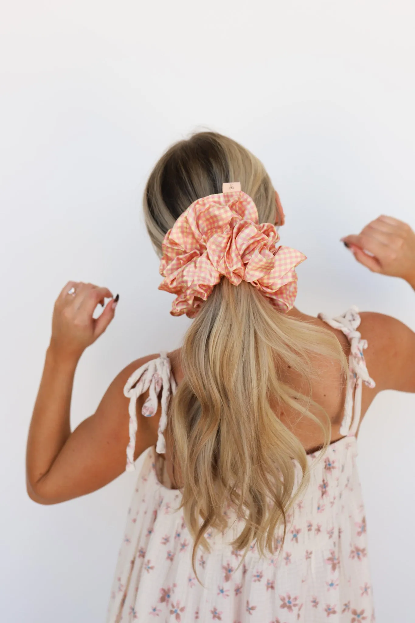 JUMBO SLEEP SILK/SATIN SCRUNCHIES