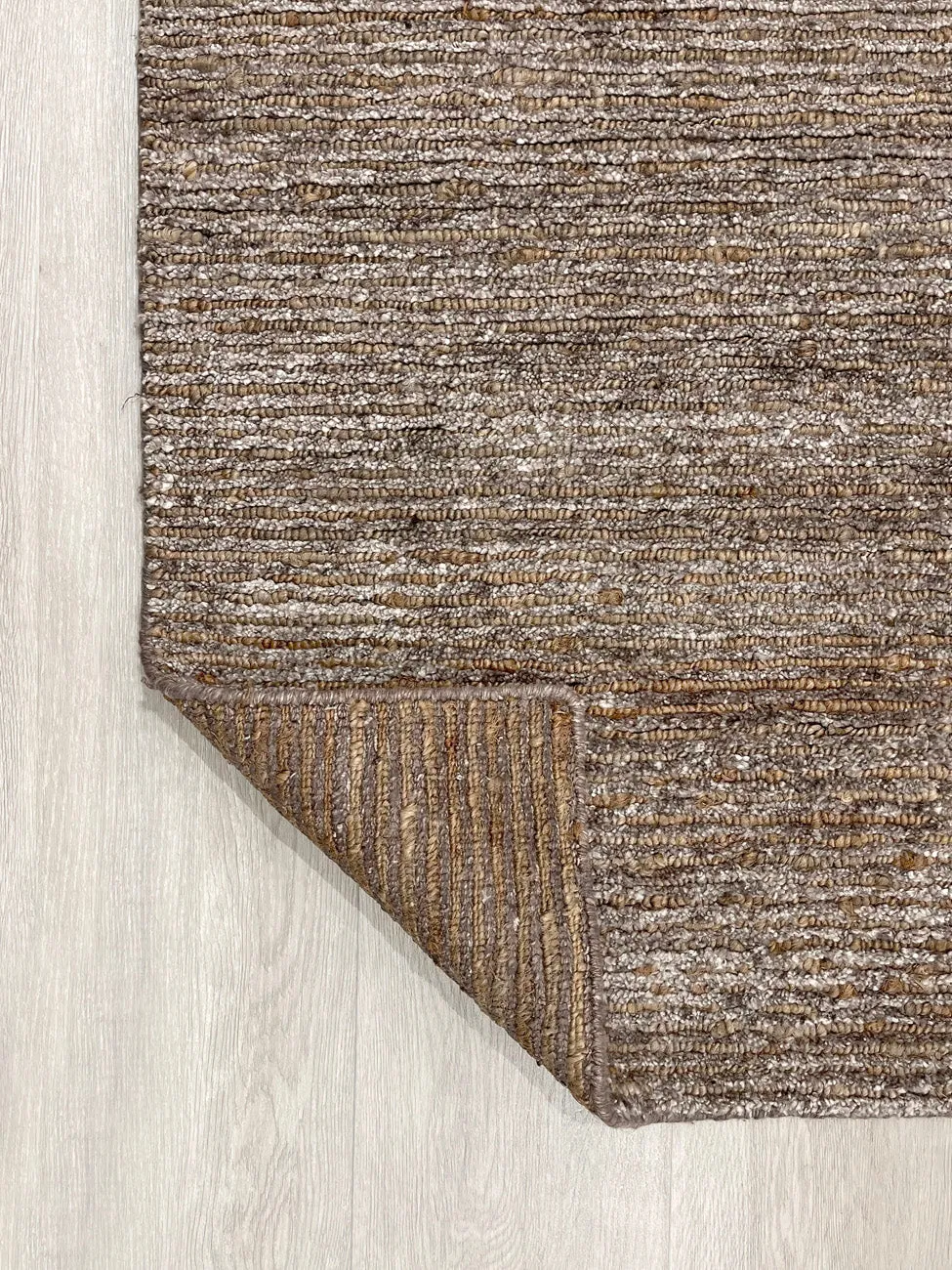 Jute Loop & Cut Brown