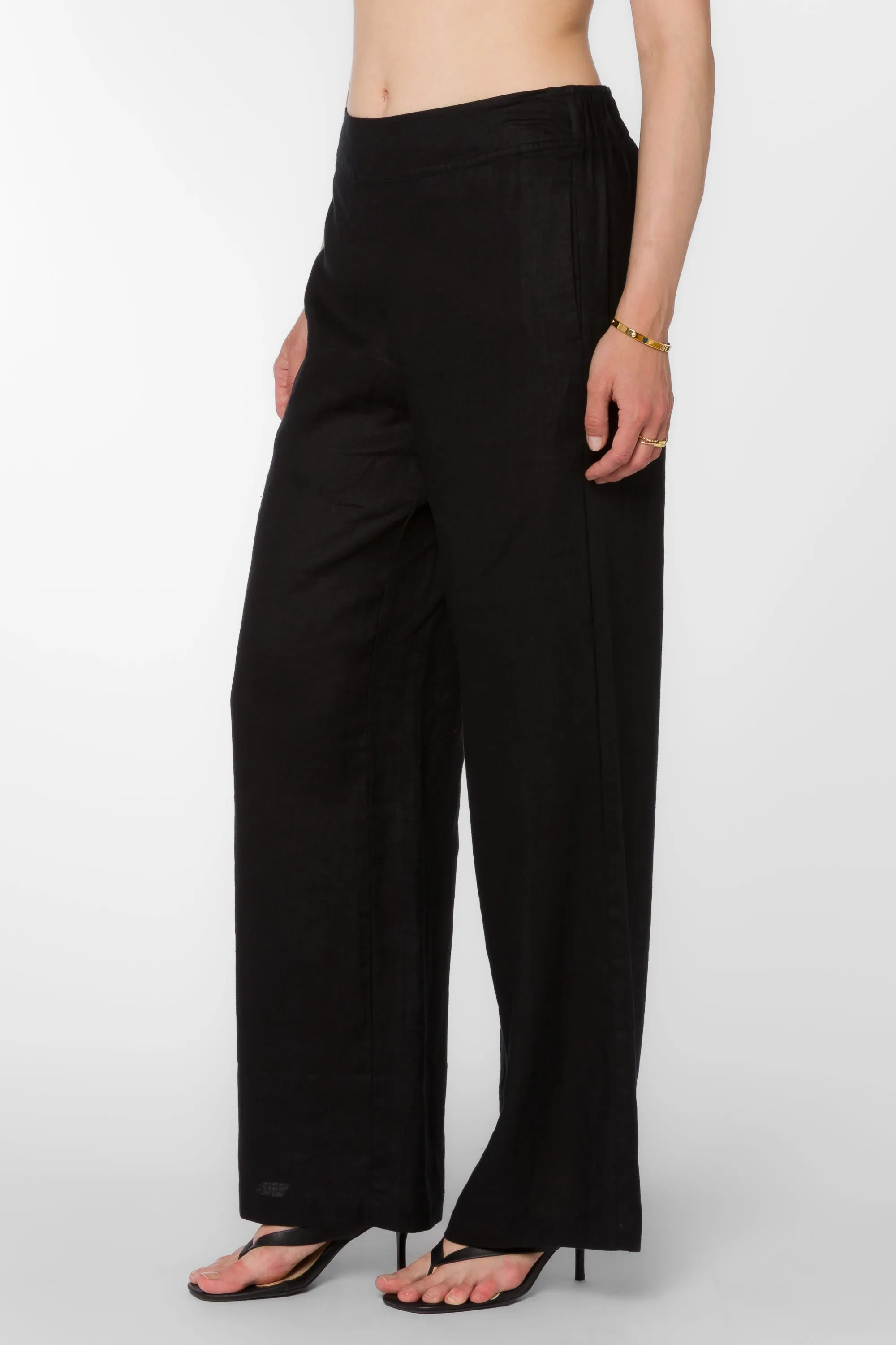 Kaelin Black Pants