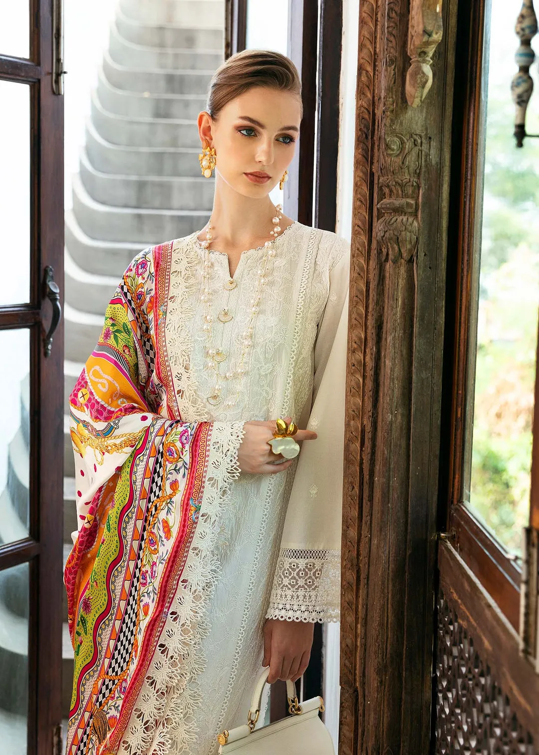 KANWAL MALIK | MAYAL | CERISE